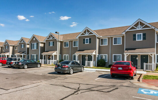 Brookfield residences manhattan ks building photo