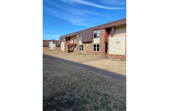 Sun Valley Apartments